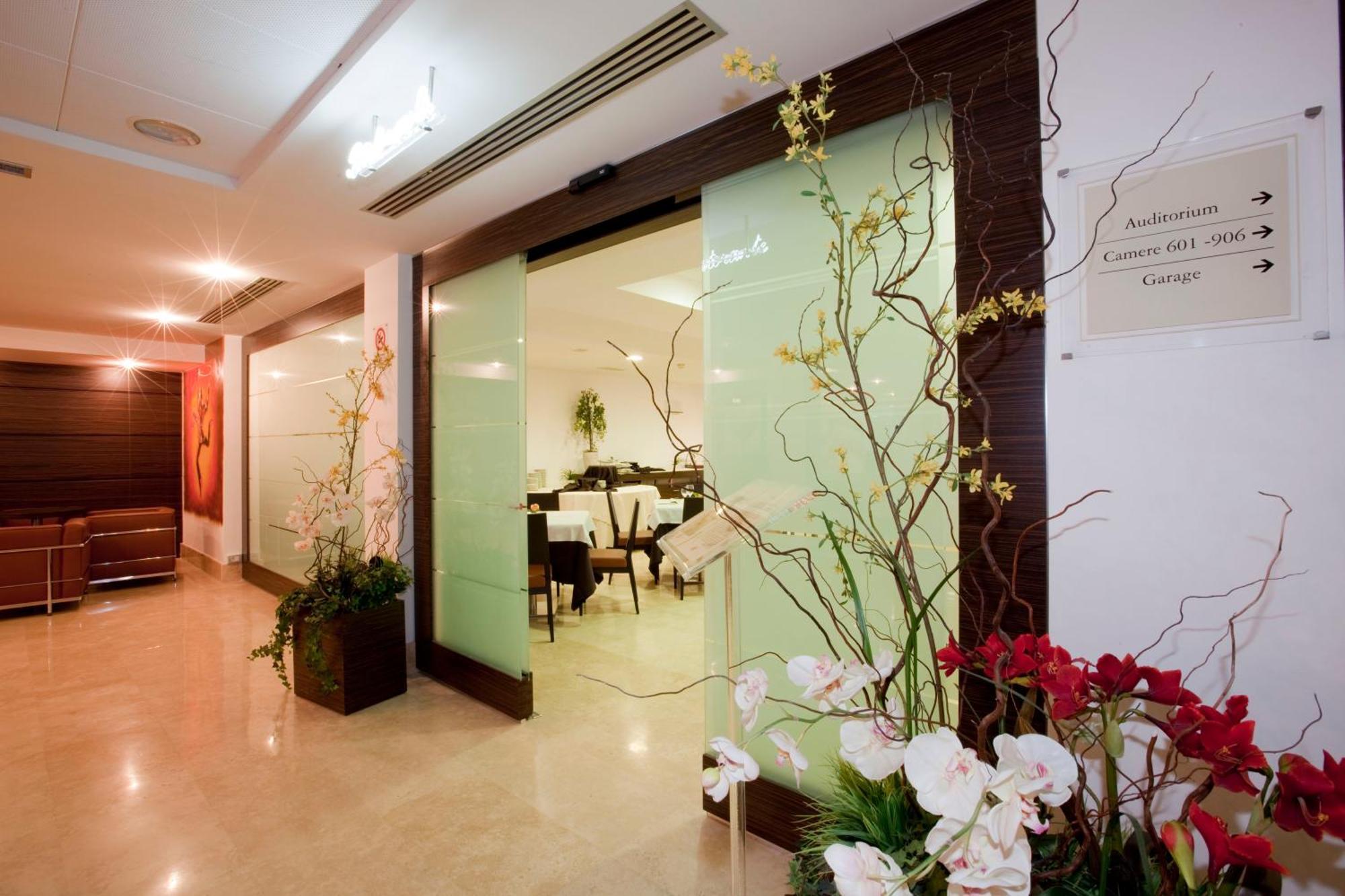 Centrum Palace Hotel & Resorts Καμπομπάσο Εξωτερικό φωτογραφία