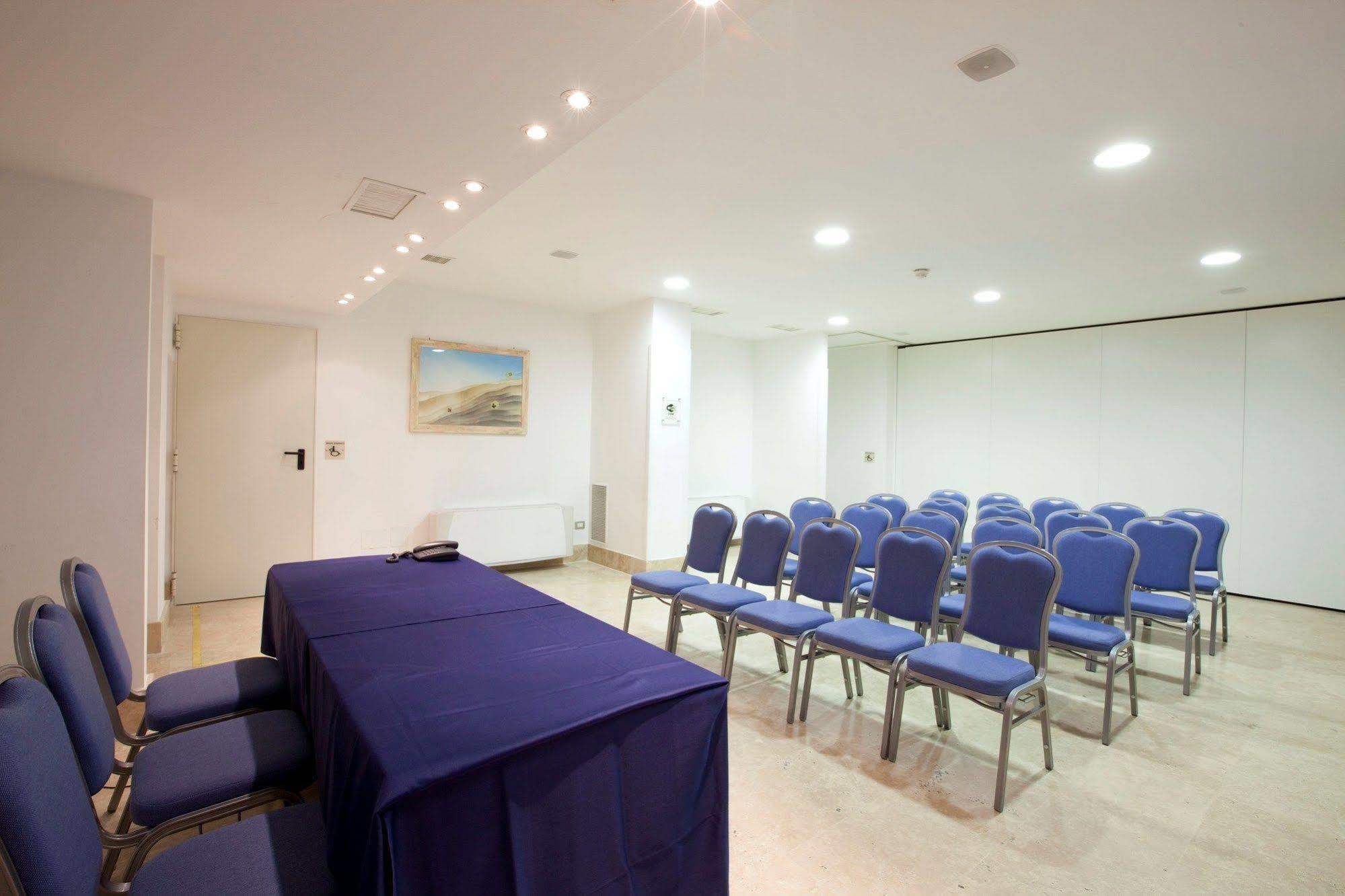 Centrum Palace Hotel & Resorts Καμπομπάσο Εξωτερικό φωτογραφία